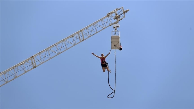 Bungee Jumping am Strand von Çalış – 55 m Adrenalin pur