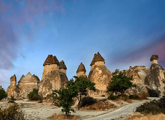Nevşehir Zelve Paşabağlar Örenyeri