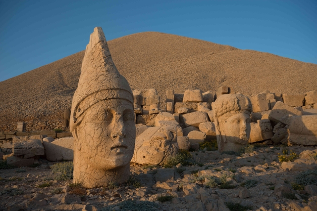 Nemrut Dağı Tümülüsü