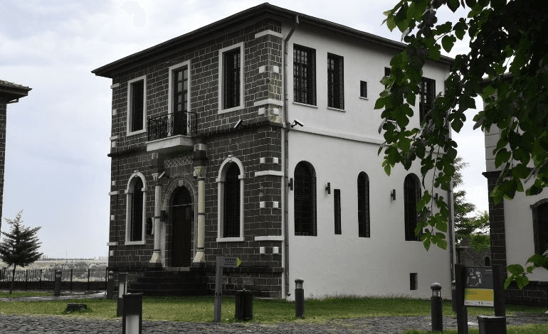 Diyarbakır Atatürk Evi Müzesi